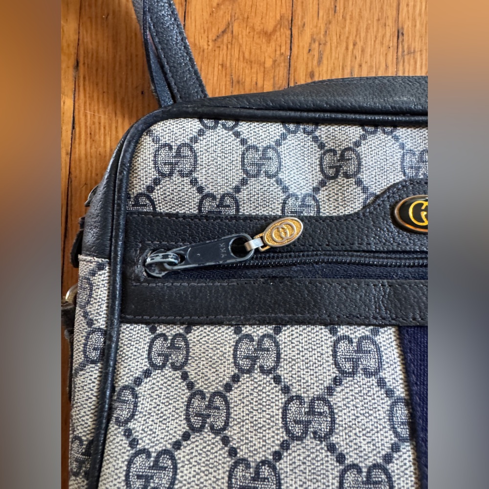 80s Vintage Gucci GG Supreme crossbody bag - Picture 3 of 14